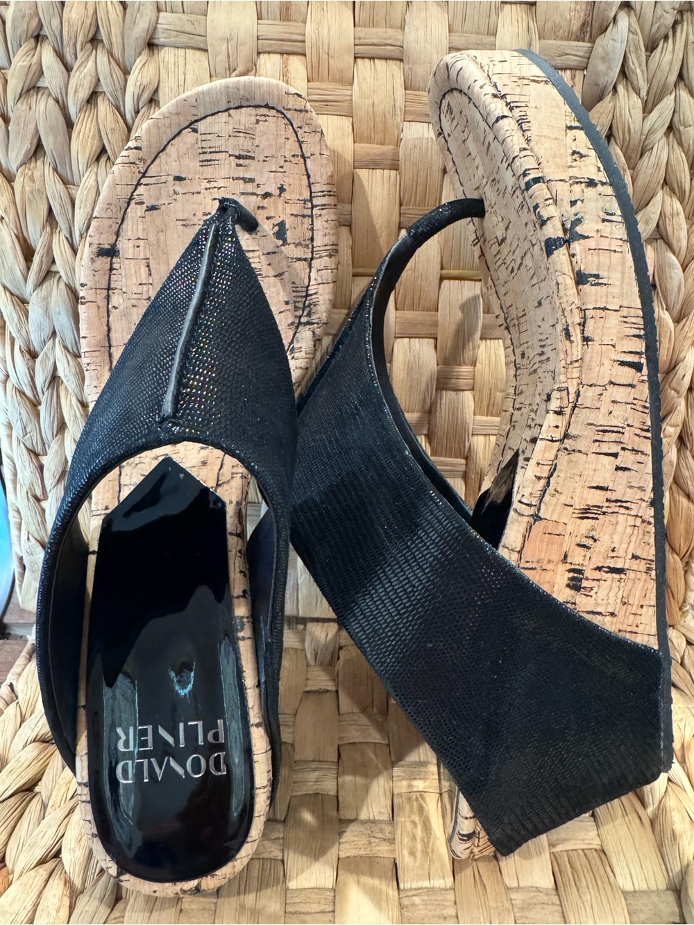 Womens Shoe size 13 Black Wrap Wedges Leather Upper Lizard Suede Donald Pliner